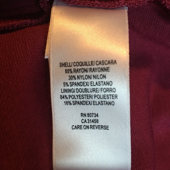 BCBGMaxAzria-Cranberry Sleeveless Jersey Dress - Picture 4 of 7